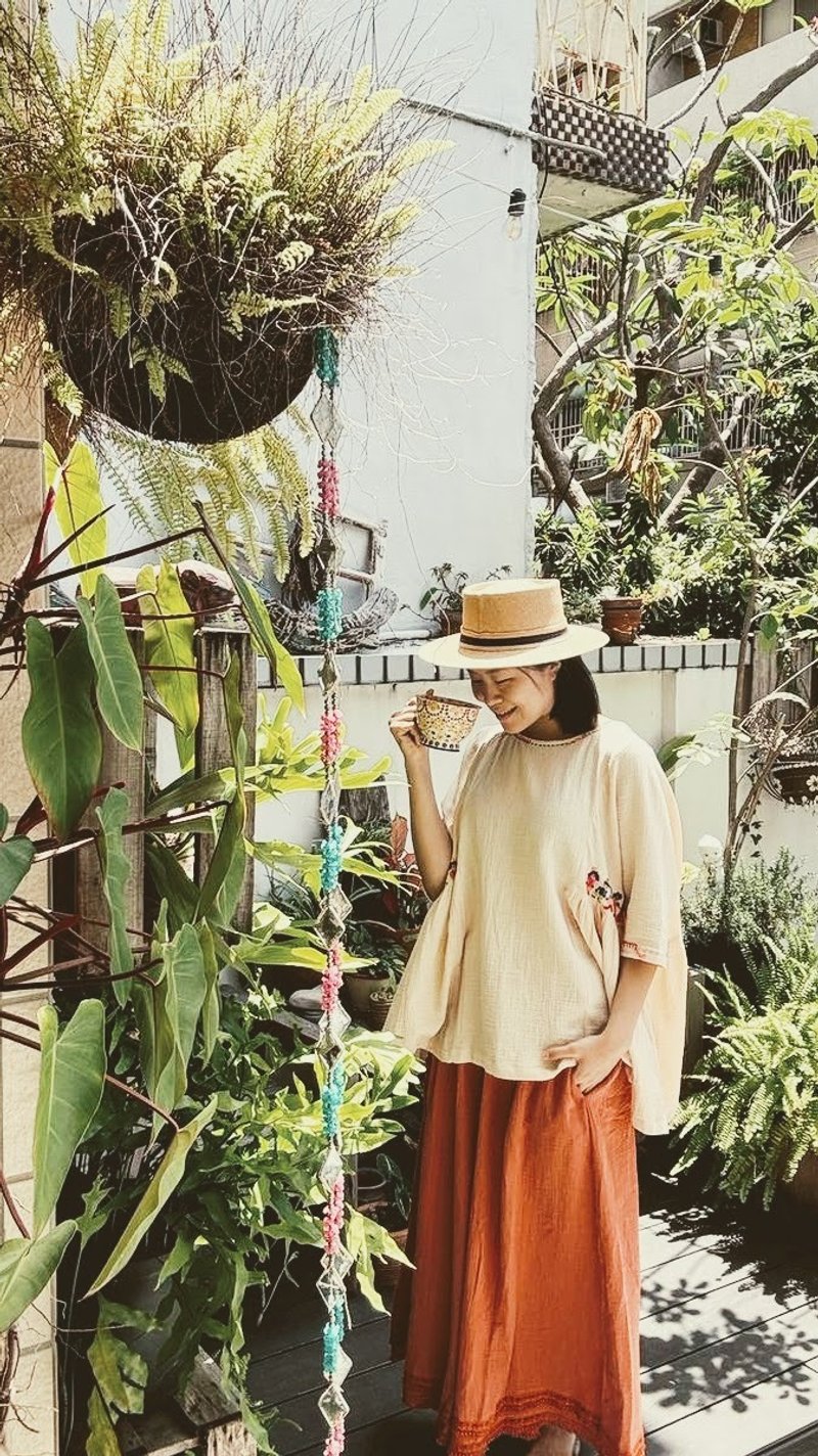 手繡娃娃衫 / BOHO 年度特賣 - 女上衣/長袖上衣 - 棉．麻 