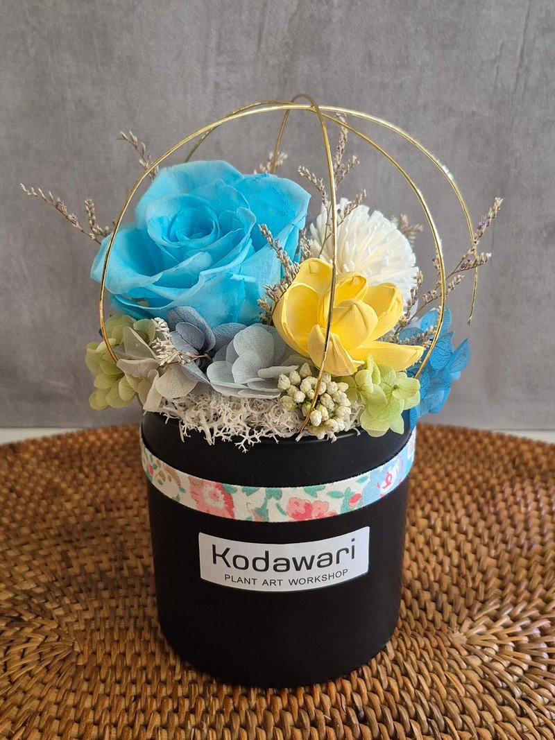 Japanese-style immortal potted flowers. Table flowers to celebrate birthdays, festivals, and New Year flowers. - Dried Flowers & Bouquets - Plants & Flowers 