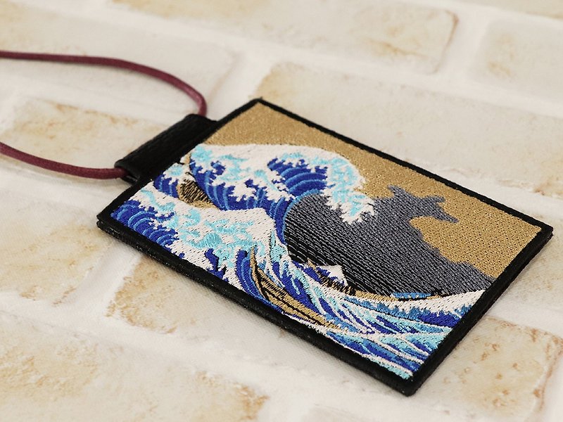 Ukiyo-e-painted full-color embroidery luggage/bag tag - Luggage Tags - Thread 