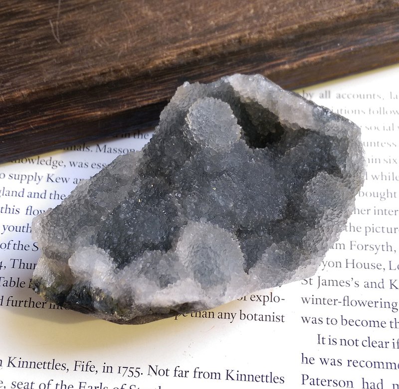 Apophyllite 印度產地  魚眼石 天然礦石 原礦 - 擺飾/家飾品 - 其他材質 