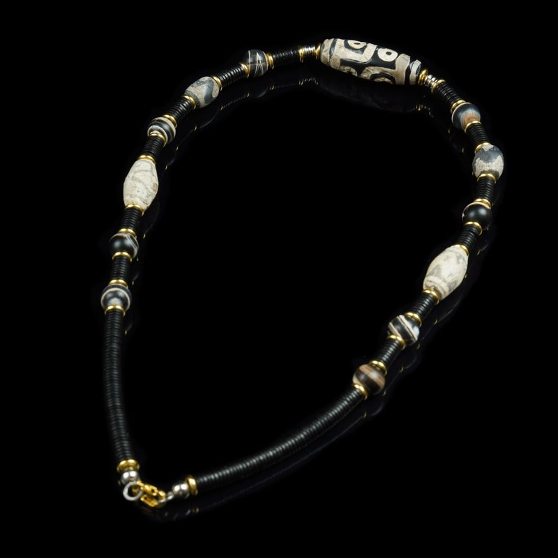 West Asian Subterranean Fossilized 6-Eye, Tiger Tooth, Longevity Bead, Medicine Buddha Bead Necklace (54cm Length) - สร้อยคอยาว - วัสดุอื่นๆ 