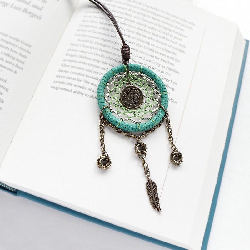 Constellation guardian丨Sagittarius hand-knitted commemorative gift design dream catcher necklace long necklace - Necklaces - Other Materials Green