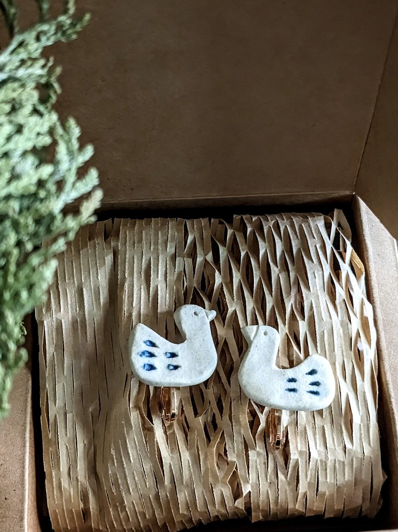 Playground for Women's Ears | Bird Series - Earrings & Clip-ons - Pottery White