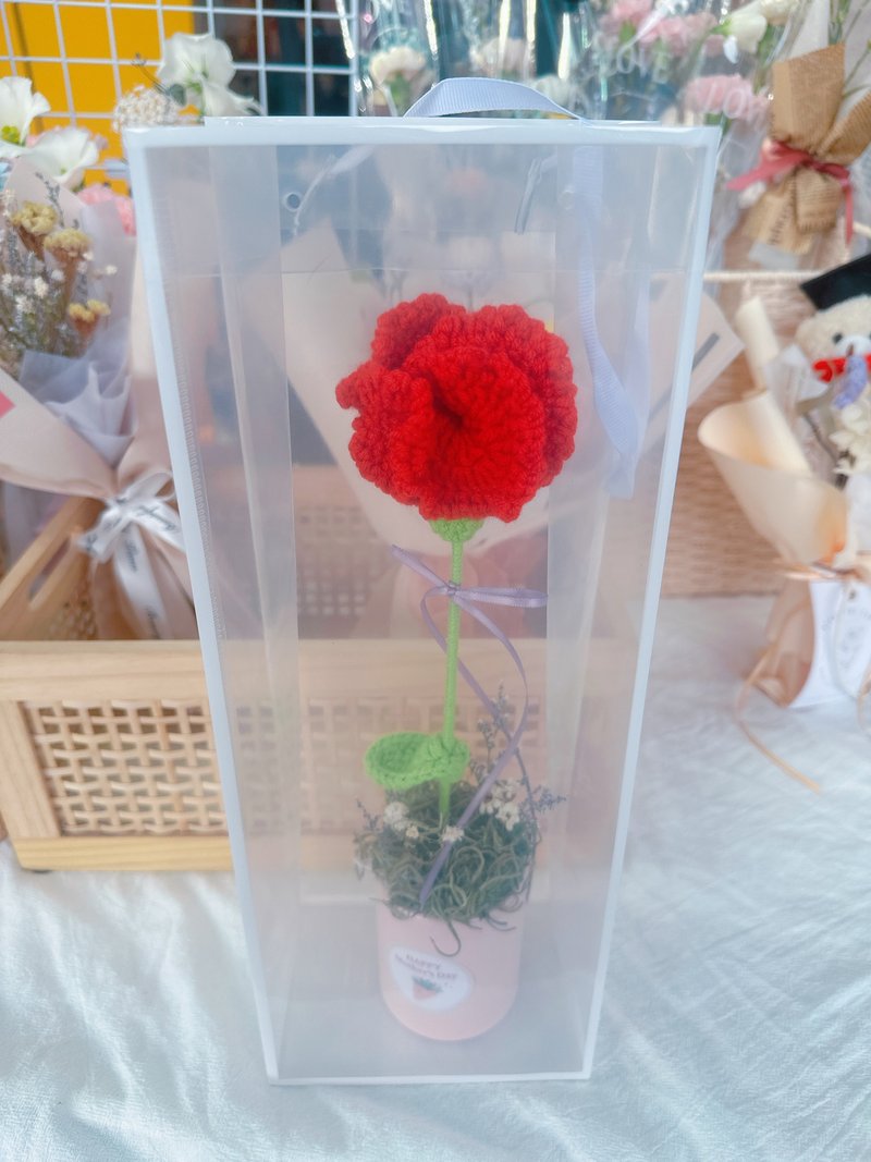 美好時光-母親節花束、花束、針織花、編織花花束、康乃馨 - 玩偶/公仔 - 其他材質 紅色