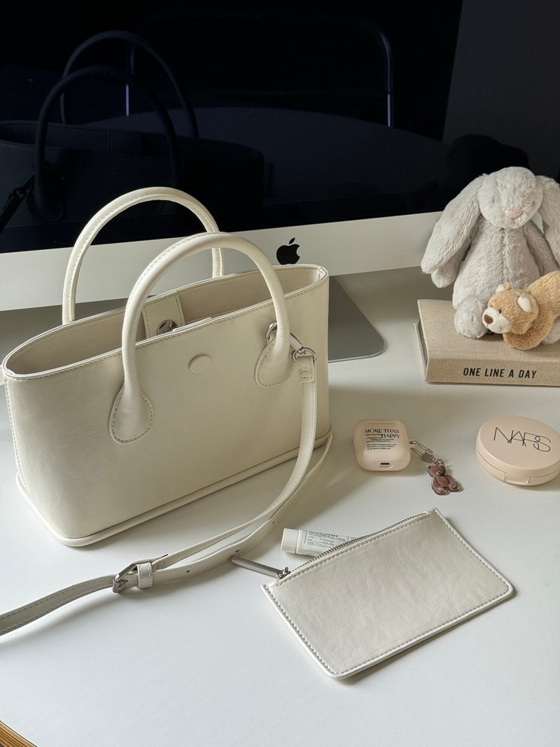 韓國 The Ally | SUNNY/MINI SUNNY BAG(附小袋)|白色|斜背包 - 手提包/手提袋 - 人造皮革 白色