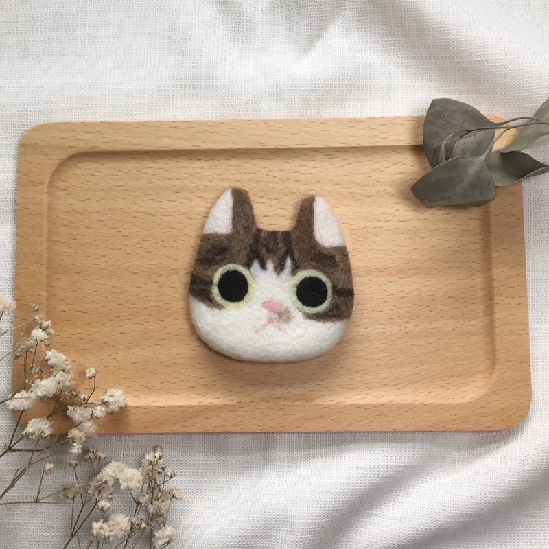 [Custom order] Cat wool felt pin - Brooches - Wool Multicolor