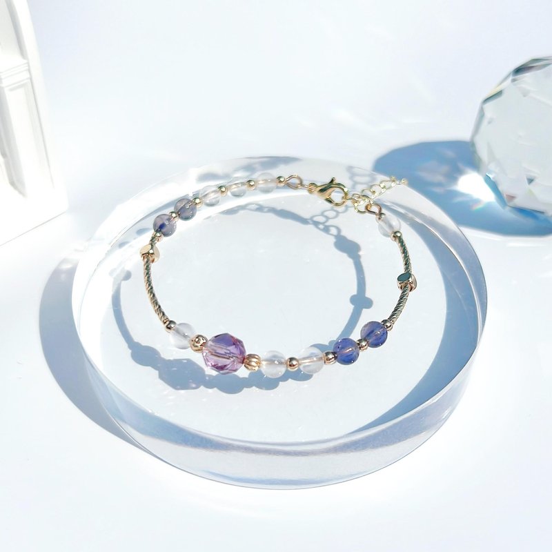 Drill-cut amethyst, cordierite, moonstone, 14K gold-filled crystal bracelet | Luck in popularity, intuitive understanding - สร้อยข้อมือ - คริสตัล สีทอง