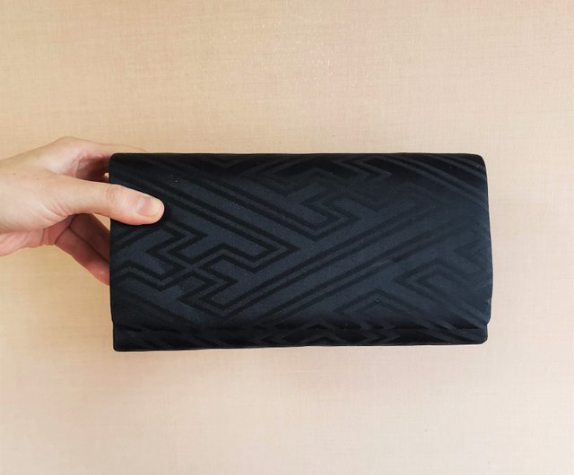 Retro clutch online