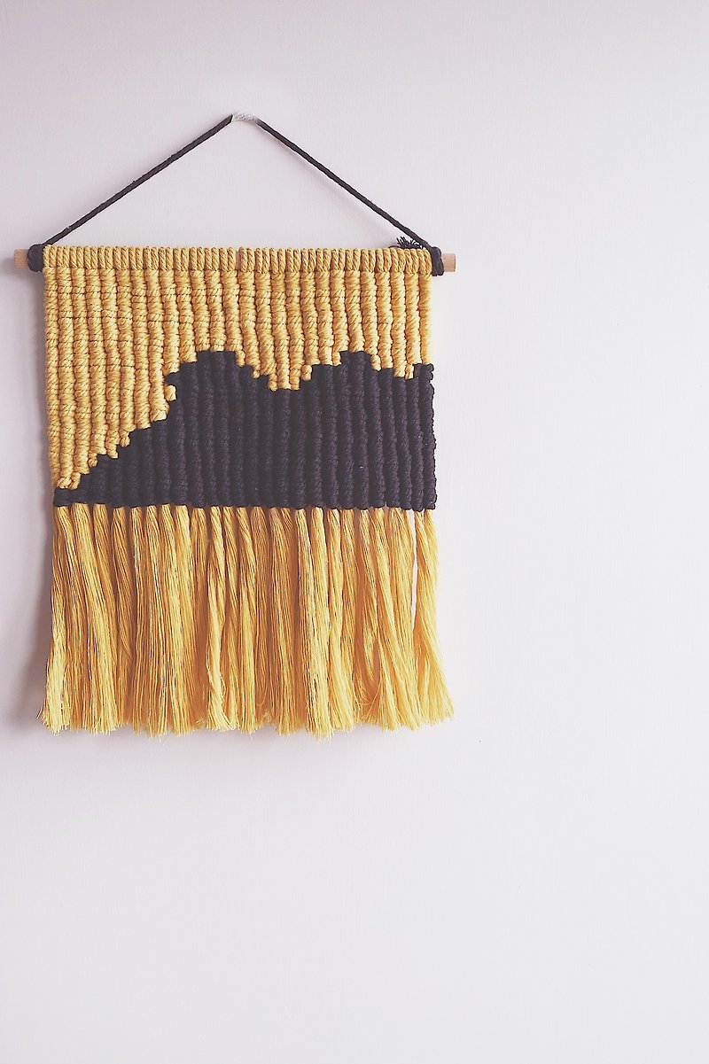 macrame【Hong Kong series】woven pendant - Items for Display - Cotton & Hemp Yellow