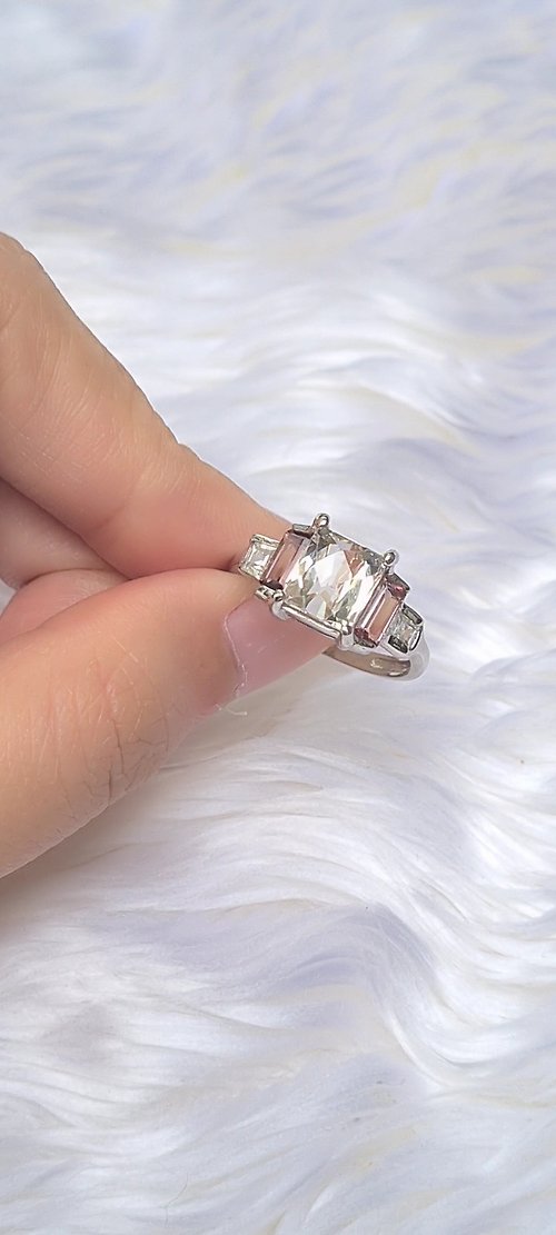 charissagemstone 天然紫鋰輝石、粉色碧璽和白色鋯石銀鍍鉑戒指