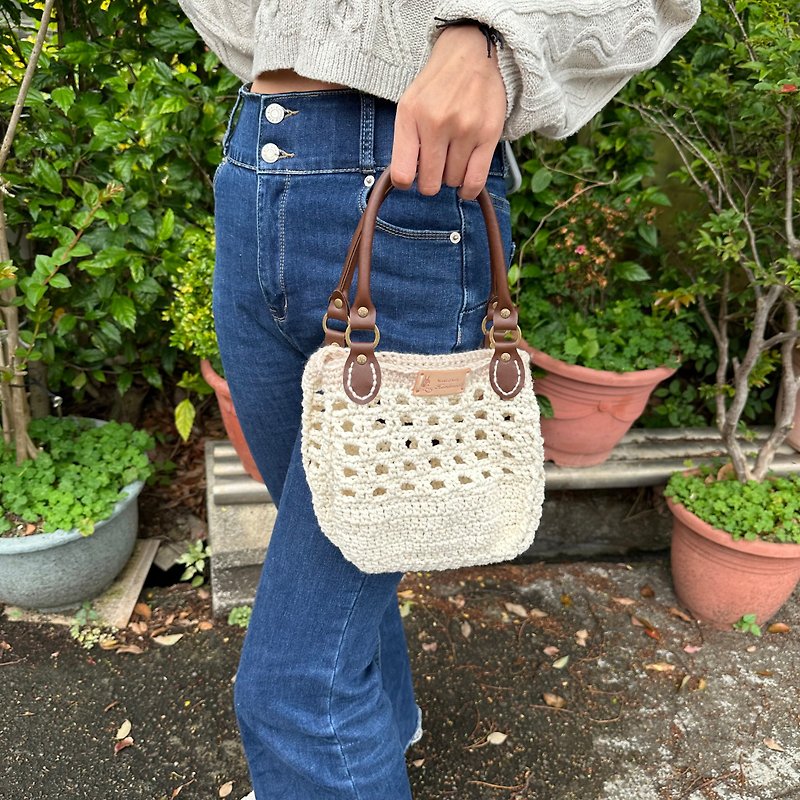 Designed portable checkered universal bag - Handbags & Totes - Cotton & Hemp White
