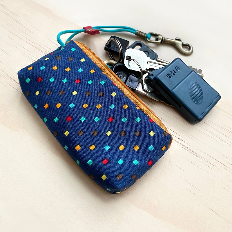 Zipper Key Case (Colorful Small Square-Blue) Order-to-order production* - ที่ห้อยกุญแจ - ผ้าฝ้าย/ผ้าลินิน สีน้ำเงิน