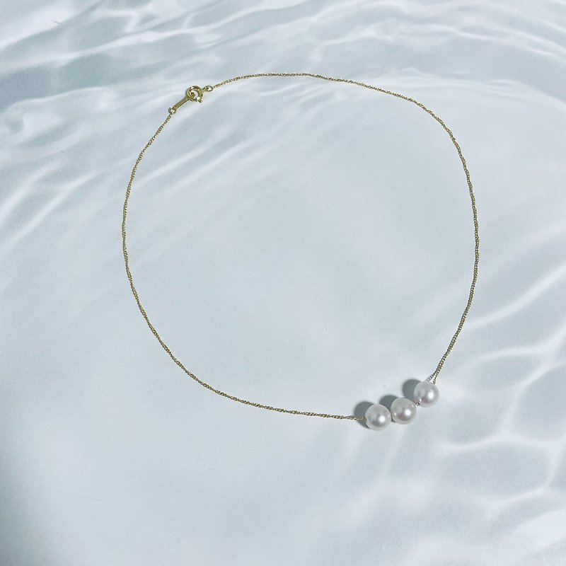 7mm triple pearl necklace gold ~Akoya pearl white~ - สร้อยคอ - ไข่มุก สีทอง