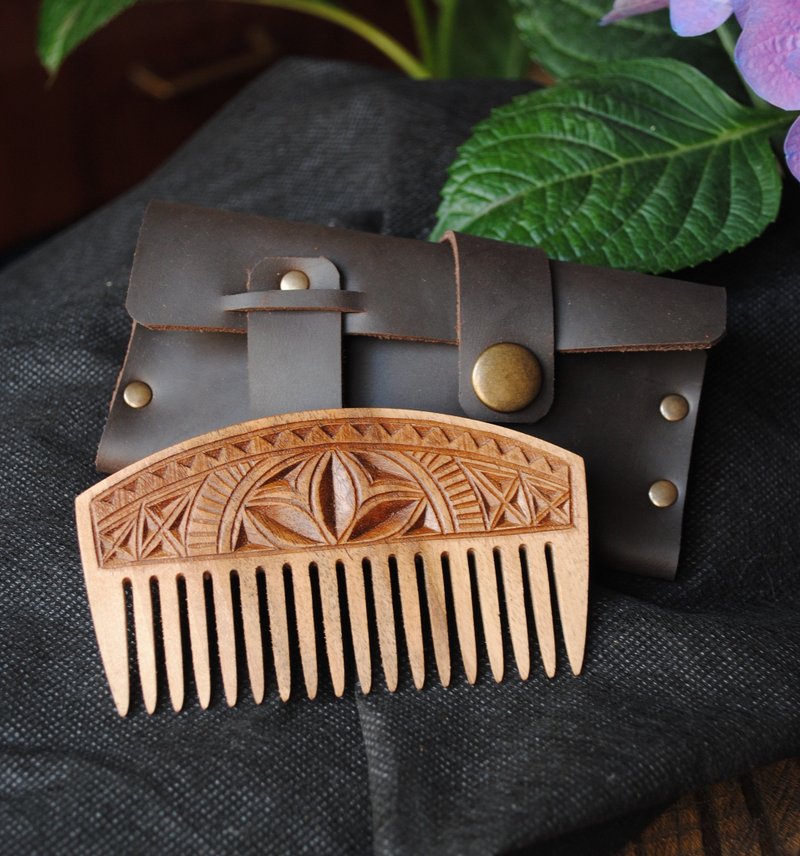 Personalized hair comb,Gift for him,Beard comb,Gift for husband,Men accessories - เครื่องประดับผม - ไม้ 