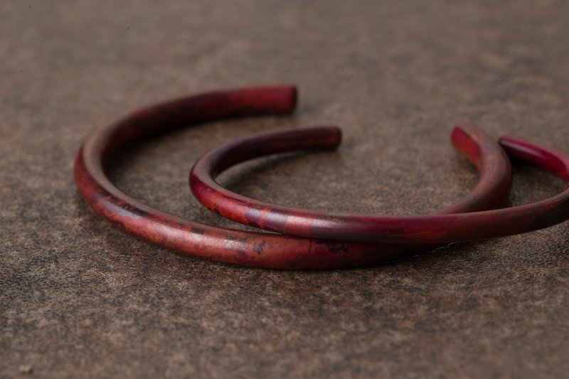 Magma Brunt Red Copper Bangle - Bracelets - Copper & Brass Red