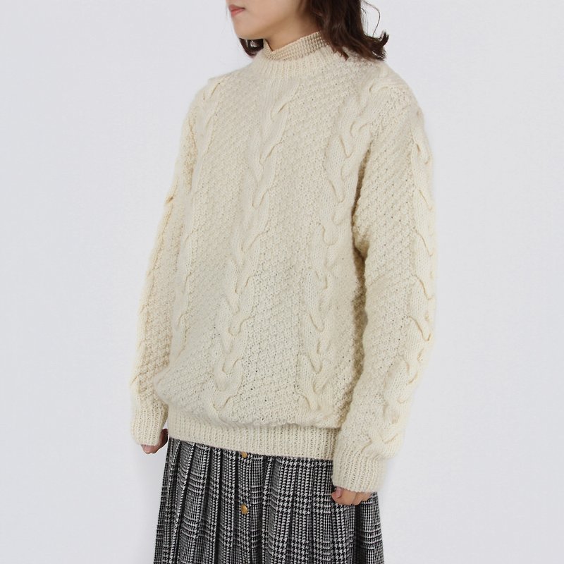 [Egg Plant Vintage] Jasmine Flower Woven Sweater - สเวตเตอร์ผู้หญิง - ขนแกะ ขาว