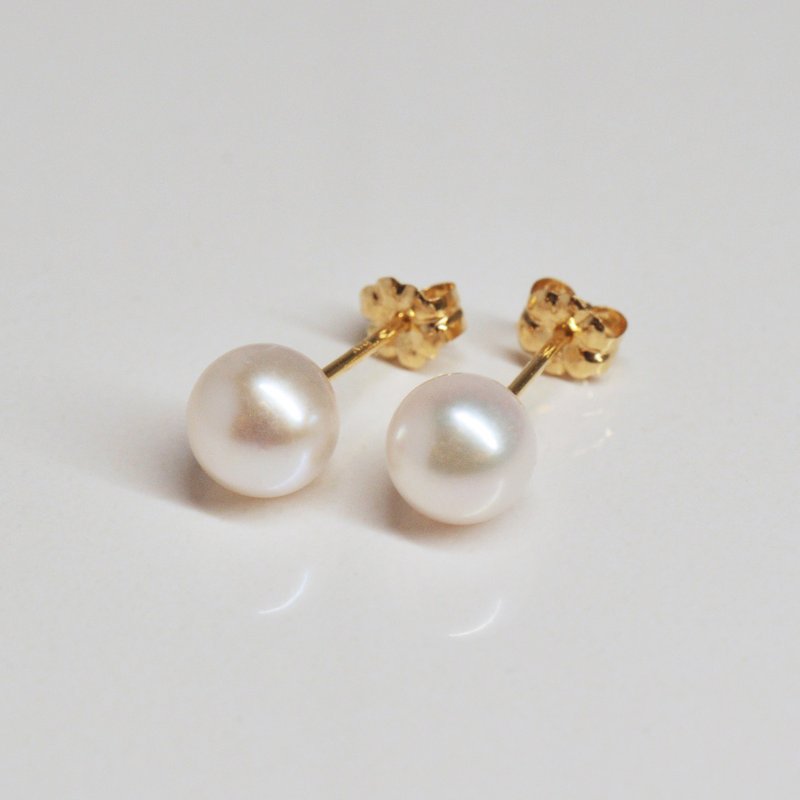 18K 黃金 Akoya 珍珠耳釘 (6mm) - 耳環/耳夾/耳骨夾 - 貴金屬 