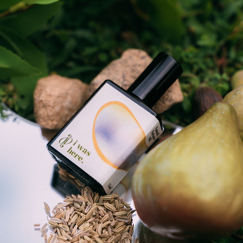 Fruit of Divine | Roll-on Perfume Oil 15ml - Fragrances - Essential Oils Multicolor