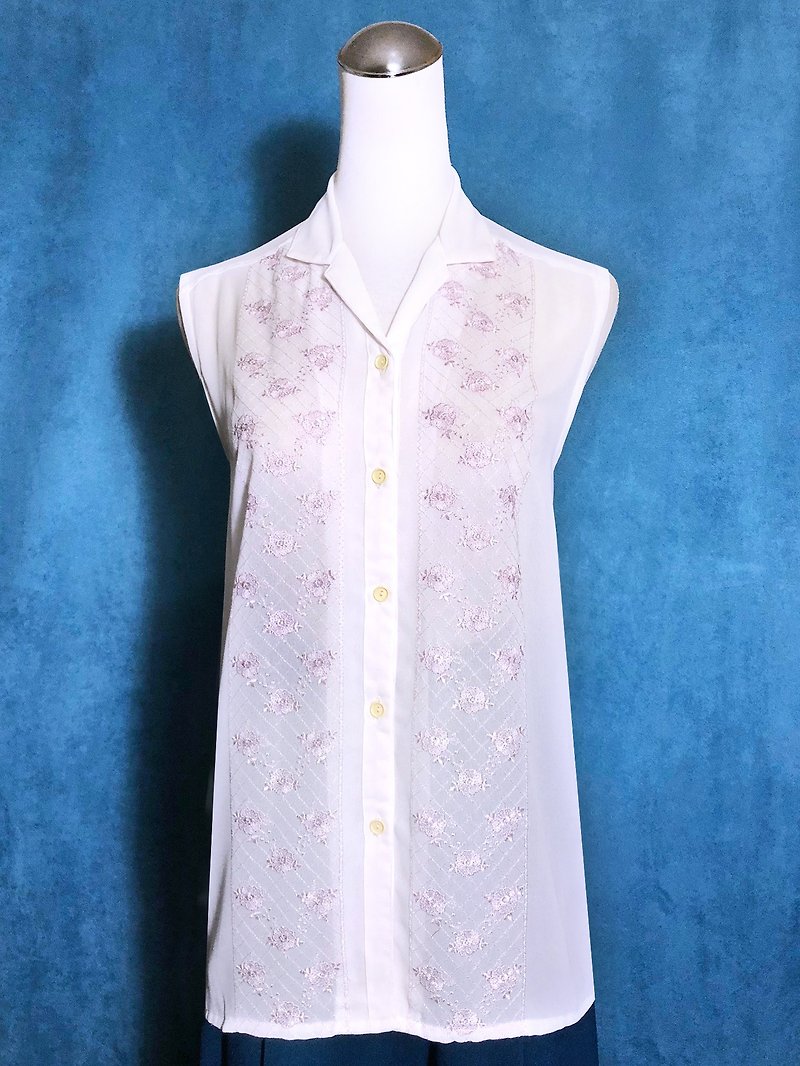 ピンクの刺繍入りフラワーノースリーブビンテージシャツ/海外のビンテージに持ち帰った - シャツ・ブラウス - ポリエステル ホワイト