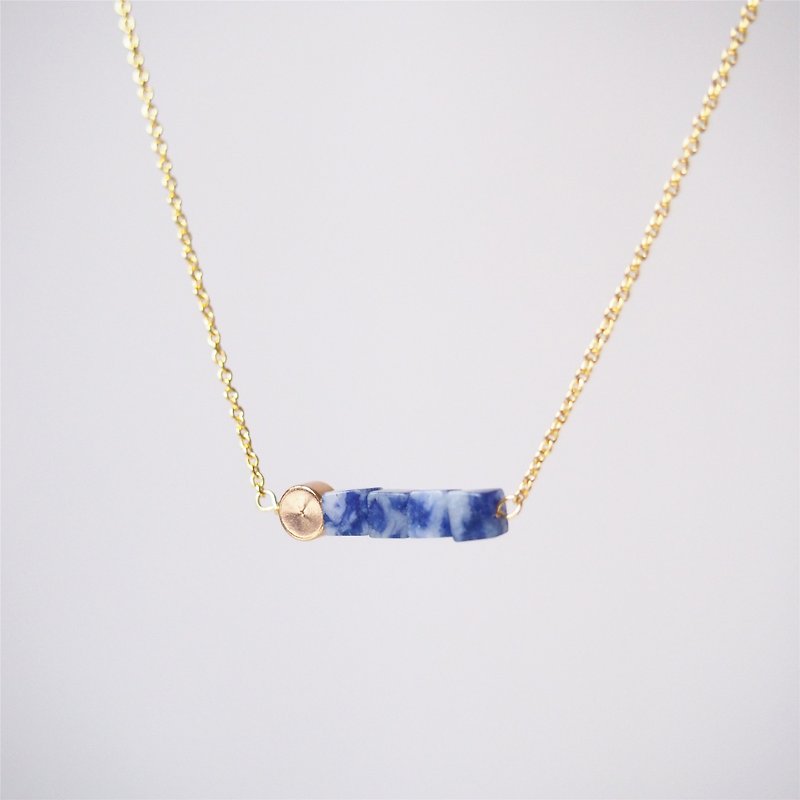 Minimalist blue-veined Stone bead • Gold-plated necklace (43cm) gift - สร้อยคอ - เครื่องเพชรพลอย สีน้ำเงิน