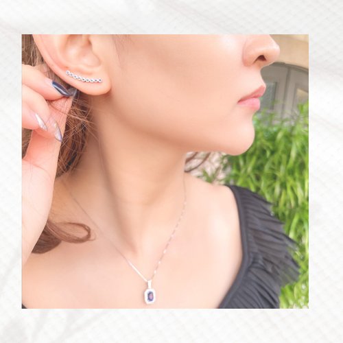Nozomi Jewelry │尋找美好事物的輕珠寶品牌 18K 藍寶石微笑系列耳釘 皇家藍 / 淡粉色