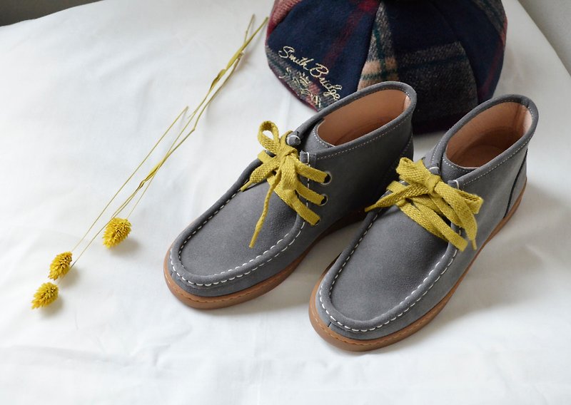 3M Scotchgard Suede Boots (Grey) - รองเท้าบูทสั้นผู้หญิง - หนังแท้ สีเงิน