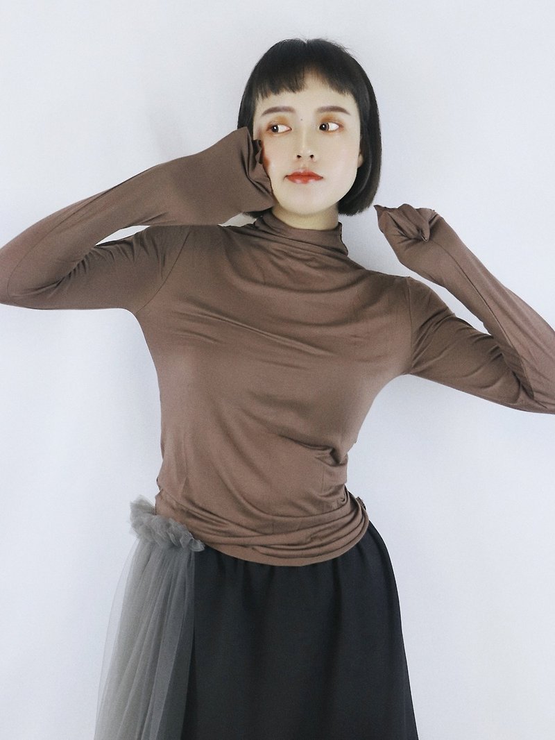 Handmade modal turtleneck inner T-shirt turtleneck basic long-sleeved Tee - เสื้อยืดผู้หญิง - วัสดุอื่นๆ หลากหลายสี