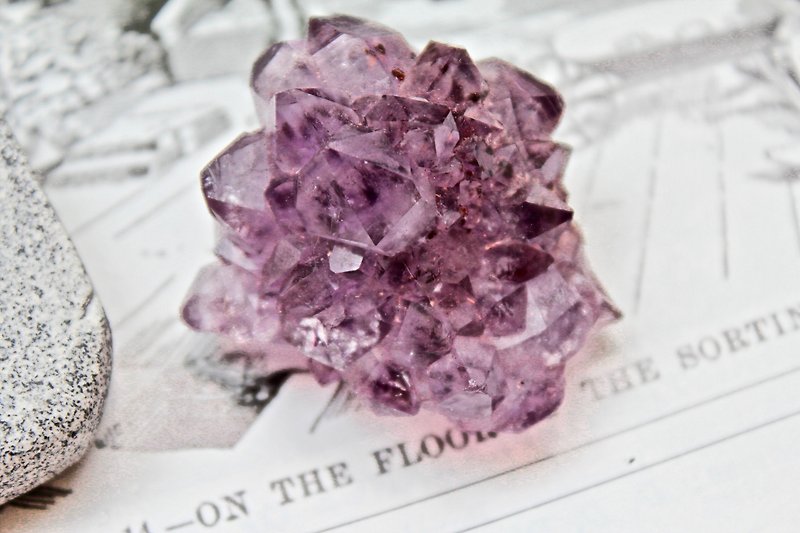 石栽 SHIZAI -巴西紫水晶原礦-含底座 - 擺飾/家飾品 - 寶石 紫色
