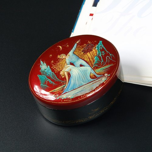WhiteNight Swan Lake ballet lacquer box painted miniature art Christmas Gift Wrapping