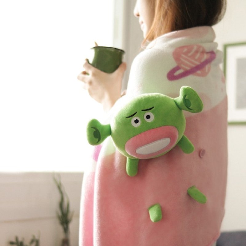 Kuroro covered with a quilt (little green man model) - Blankets & Throws - Polyester Pink