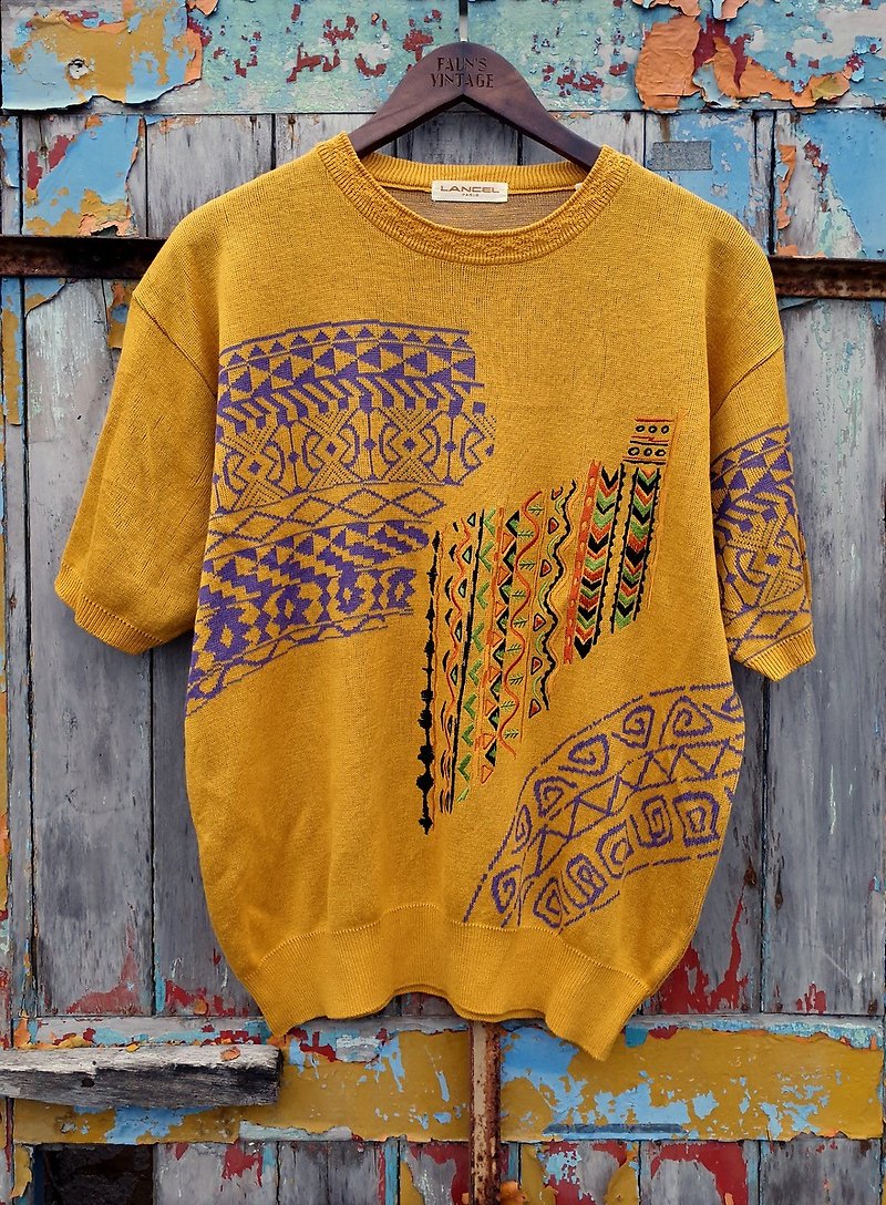 Little tortoise Ge Ge-LANCEL electric embroidery geometric totem yellow sweater - เสื้อยืดผู้ชาย - ผ้าฝ้าย/ผ้าลินิน 