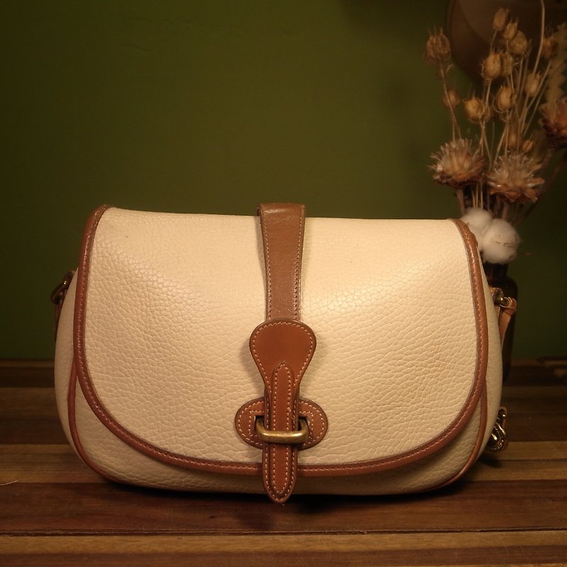 Old bone Dooney & Bourke beige leather side backpack A29 VINTAGE - Messenger Bags & Sling Bags - Genuine Leather 