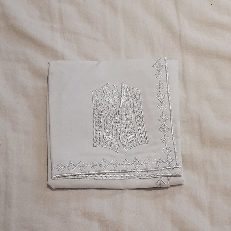 embroidery handkerchief -suit/ dust/white dust - ผ้าเช็ดหน้า - เส้นใยสังเคราะห์ 