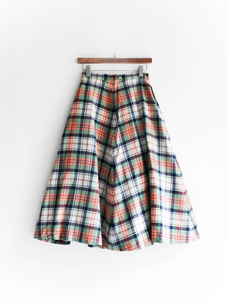 River Hill - Yuko Cheng orange grass green plaid skirt wafer Festival cotton antique vintage Japanese college students oversize vintage dress denim - กระโปรง - ผ้าฝ้าย/ผ้าลินิน หลากหลายสี