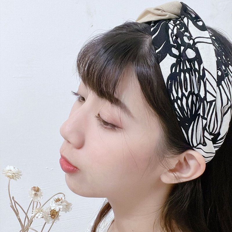 Handmade headband with selected high-quality fabric - Hair Accessories - Cotton & Hemp Multicolor