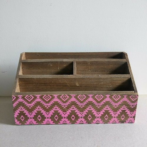 Mini Amer. 美國古董 粉紅色彩繪民俗圖騰印花三層式 木製收納/置物盒