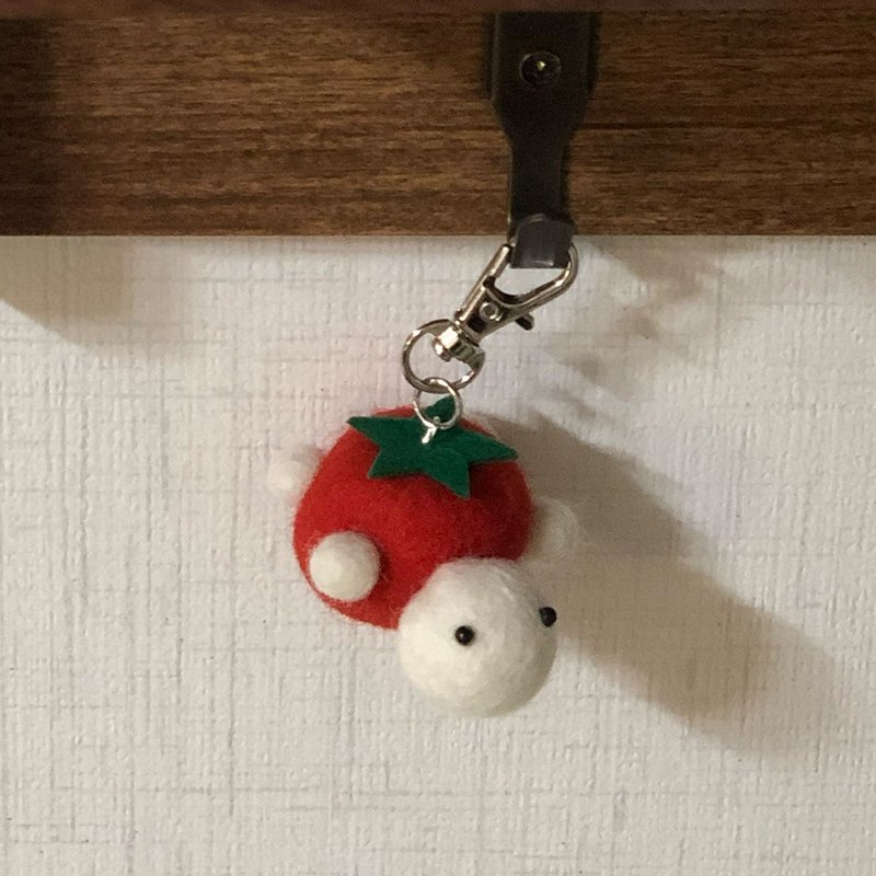 Star tomato turtle key ring - ที่ห้อยกุญแจ - ขนแกะ สีแดง