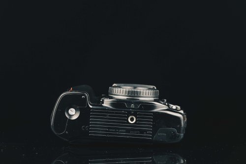 実用品 Nikon F90XS フィルムカメラ フールセット 実用品 Nikon F90XS フィルムカメラ フールセット