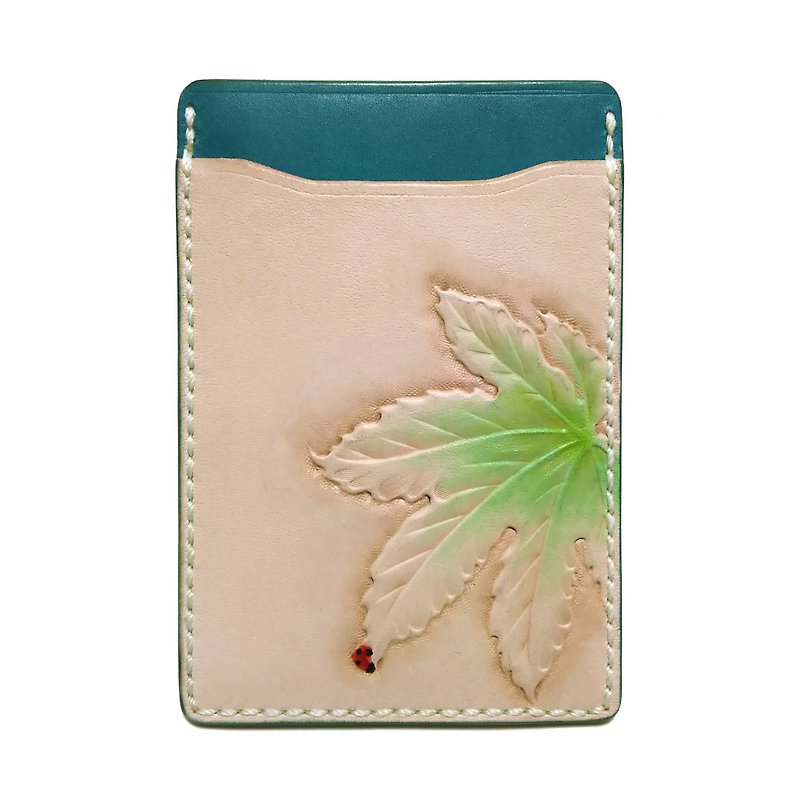 marie / Marie Genuine leather leather pass case / leaf / regular insert / hand dyed / carving - ที่ใส่บัตรคล้องคอ - หนังแท้ สีเขียว