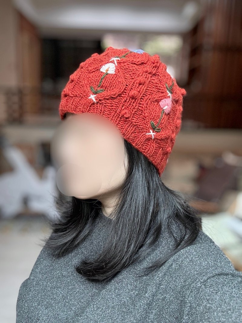 Children's/Adult's Warm Orange-Red Floral Embroidered Skullcap / Hand-knitted Pure Wool Beanie with Windproof Half-Lining - หมวก - ขนแกะ สีส้ม