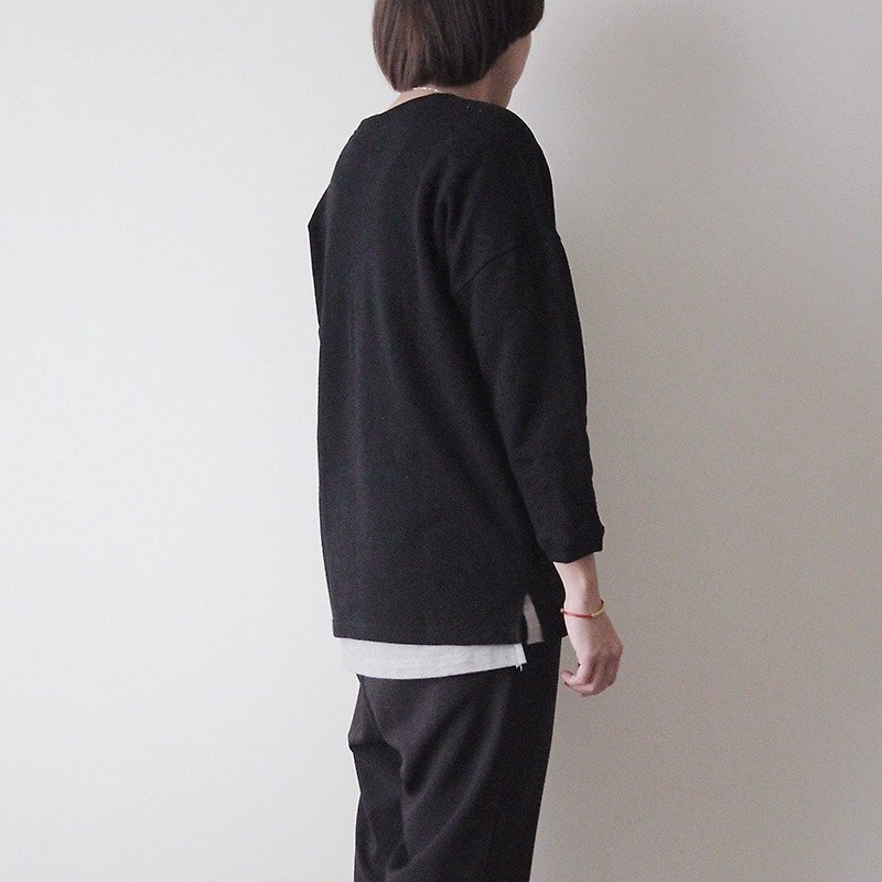 Loose shoulders version of the black thick sleeve pocket Tee - เสื้อฮู้ด - ผ้าฝ้าย/ผ้าลินิน สีดำ