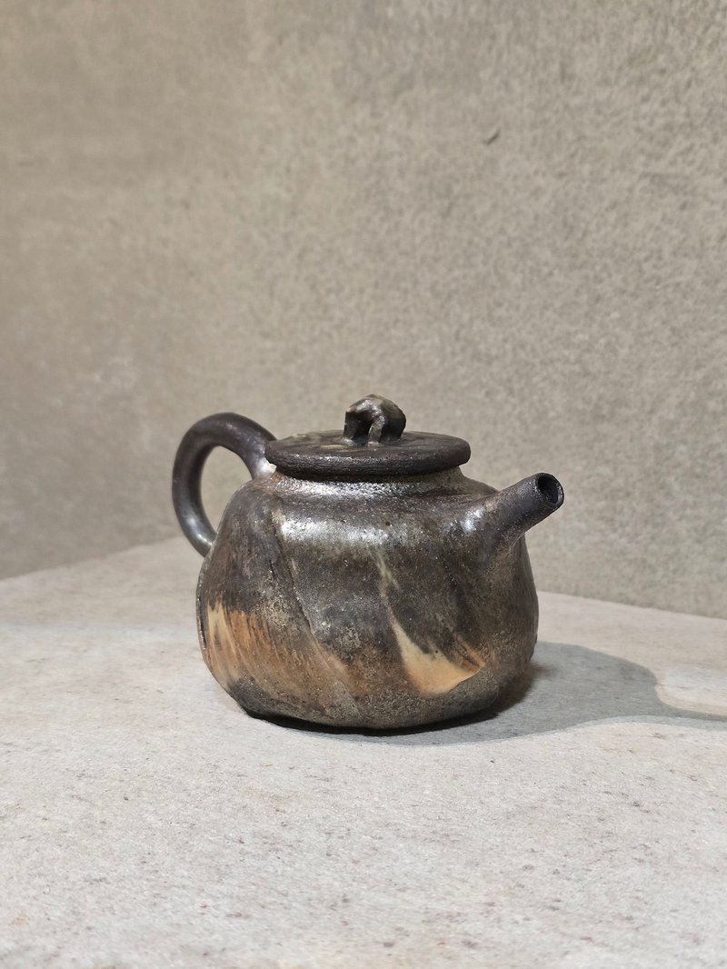 柴燒陶 / 茶壺 - 茶壺/茶杯/茶具 - 陶 黑色