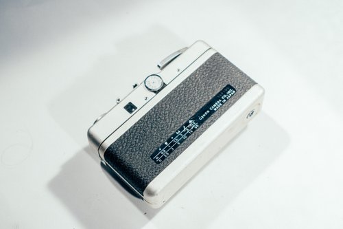 キヤノン デミ EE28 クラシックハーフフレームフィルムカメラ F2