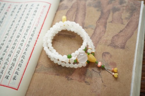 Angel's tears 天使之淚 Jewelry Design 天然和田玉-白玉 奶白ㄐ蜜蠟碧玉珊瑚設計多圈手串手持項鍊s