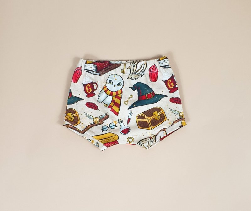 Beige Magic Wizard baby shorts, baby boy shorts, baby girl shorts, kids shorts - 男/女童長褲/短褲 - 棉．麻 多色