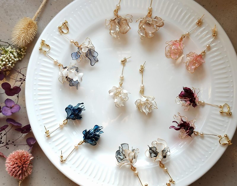 [Flower skirt and pearl earrings] Flower-making liquid crystal flower hand-made experience course [one person can start the class] - Metalsmithing/Accessories - Resin 