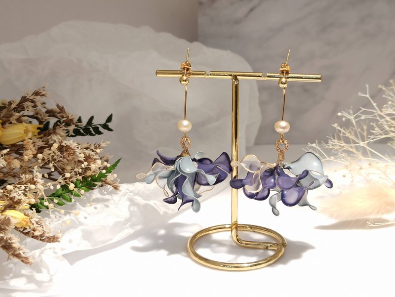 【花裙珍珠耳環】造花液水晶花 手作體驗課程  【一人即可開課】 - 金工/飾品 - 樹脂 