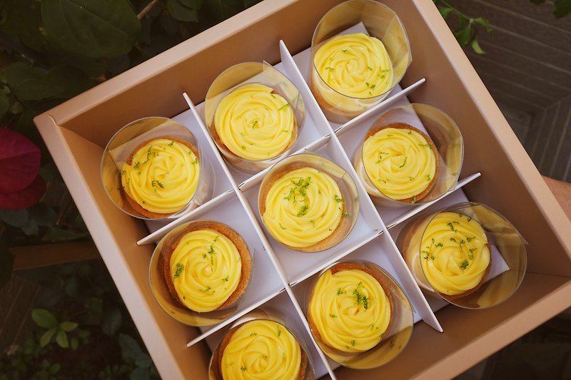 [Hot-selling gift box, birthday, festival, gift giving, Mid-Autumn Festival] French Lemon Rose Tower_9 gift boxes - Cake & Desserts - Gemstone 