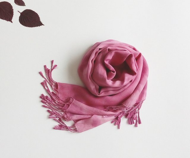 Scarf silk pink, Scarves