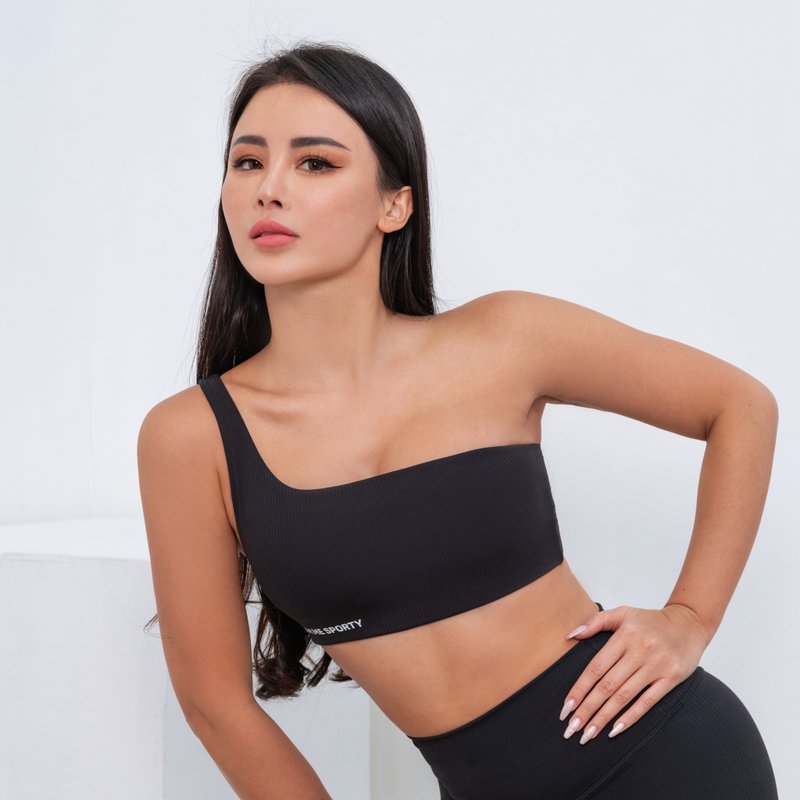 AM ME Perfect Shape could shoulder sport bra (Black) - Women's Sportswear Tops - Polyester 